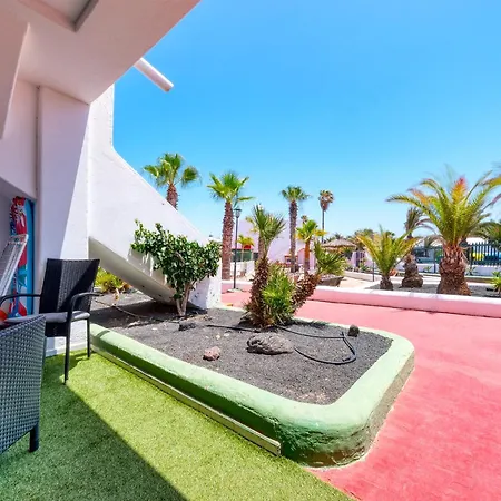 La Vela Azul -pool & Tennis - Free Ac &good Wifi- Smart Tv Holiday home Puerto del Carmen (Lanzarote)