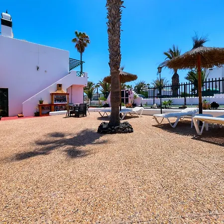 La Vela Azul -pool & Tennis - Free Ac &good Wifi- Smart Tv * Puerto del Carmen (Lanzarote)