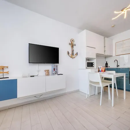 La Vela Azul -pool & Tennis - Free Ac &good Wifi- Smart Tv *
